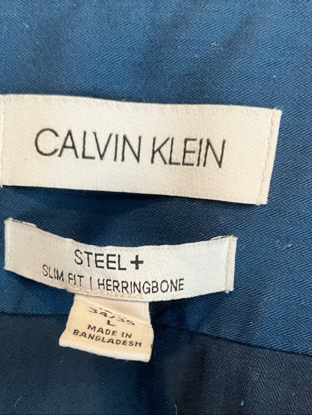 Calvin Klein Steel+ Slim fit/herringbone button down shirt